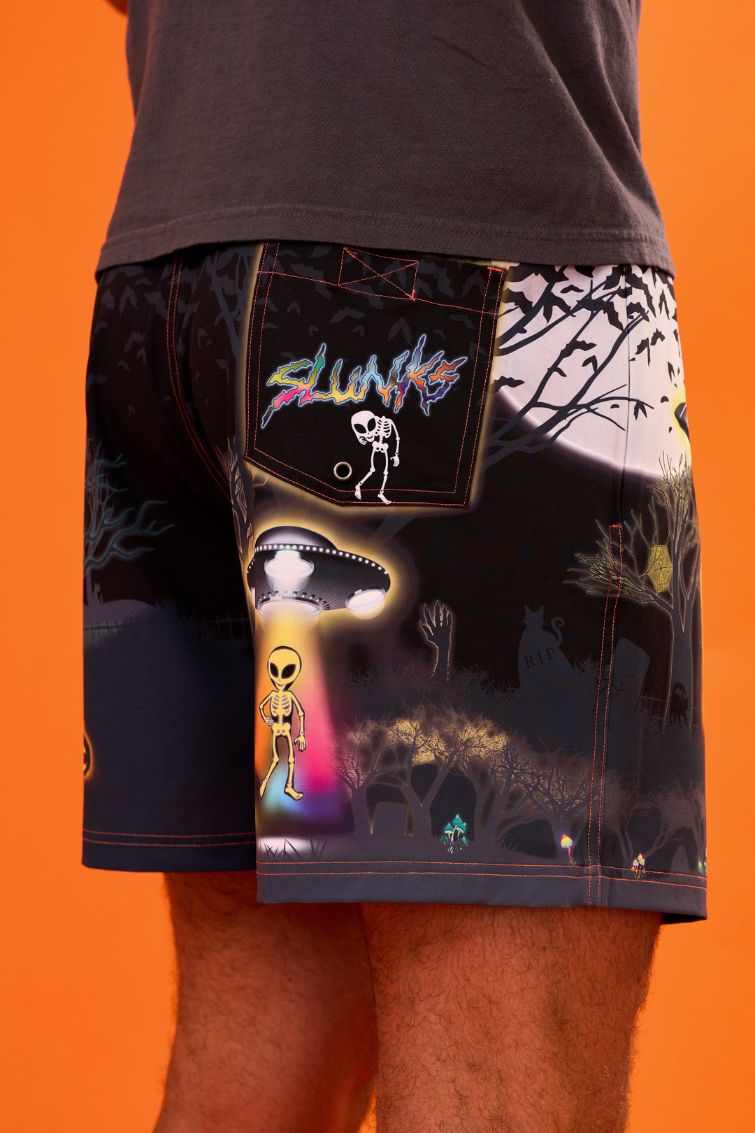 GREET1NGS 3ARTHLING5 Men's Shorts